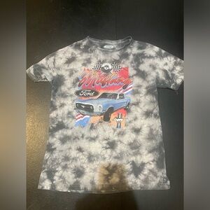 Ford Car Graphic T-Shirt Men’s (M)